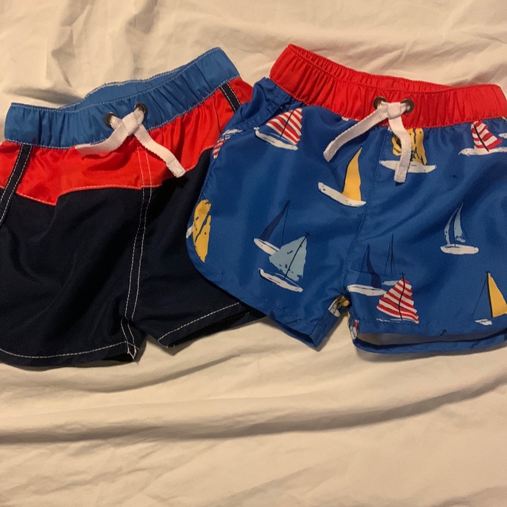 Hanna Andersson 12-18 mo / size 75 swim shorts